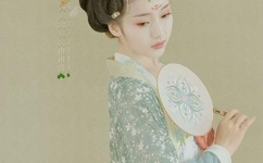 干露露全套艺术照